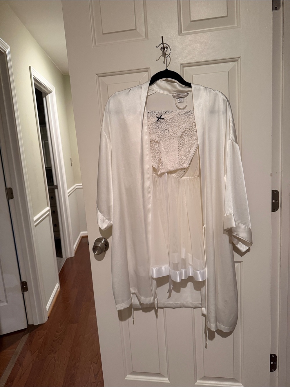Victoria's Secret Ivory Satin Robe and Lace Chemise with Never Worn Panties